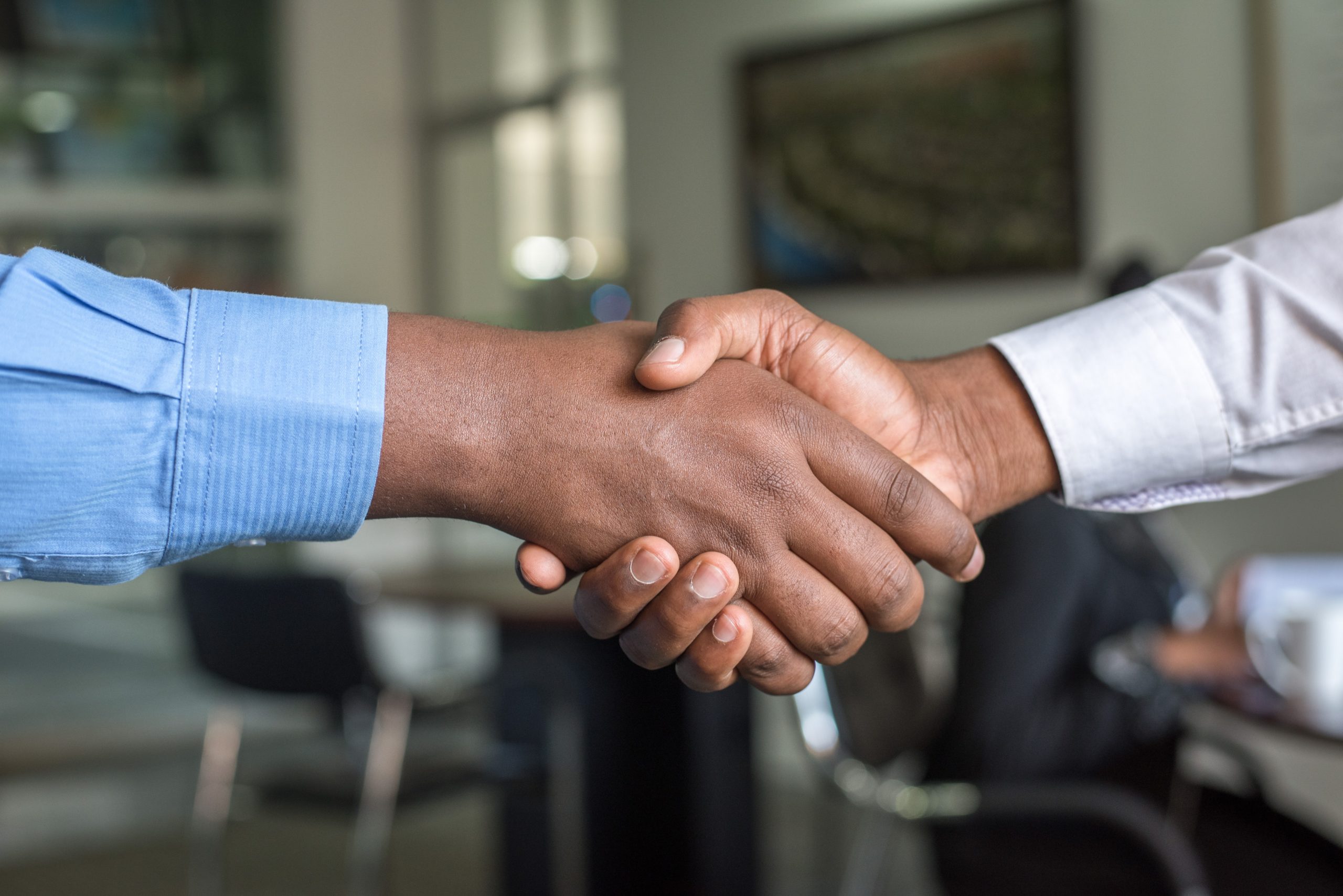 Parrainage client : Comment l’utiliser pour faire plus de ventes ?