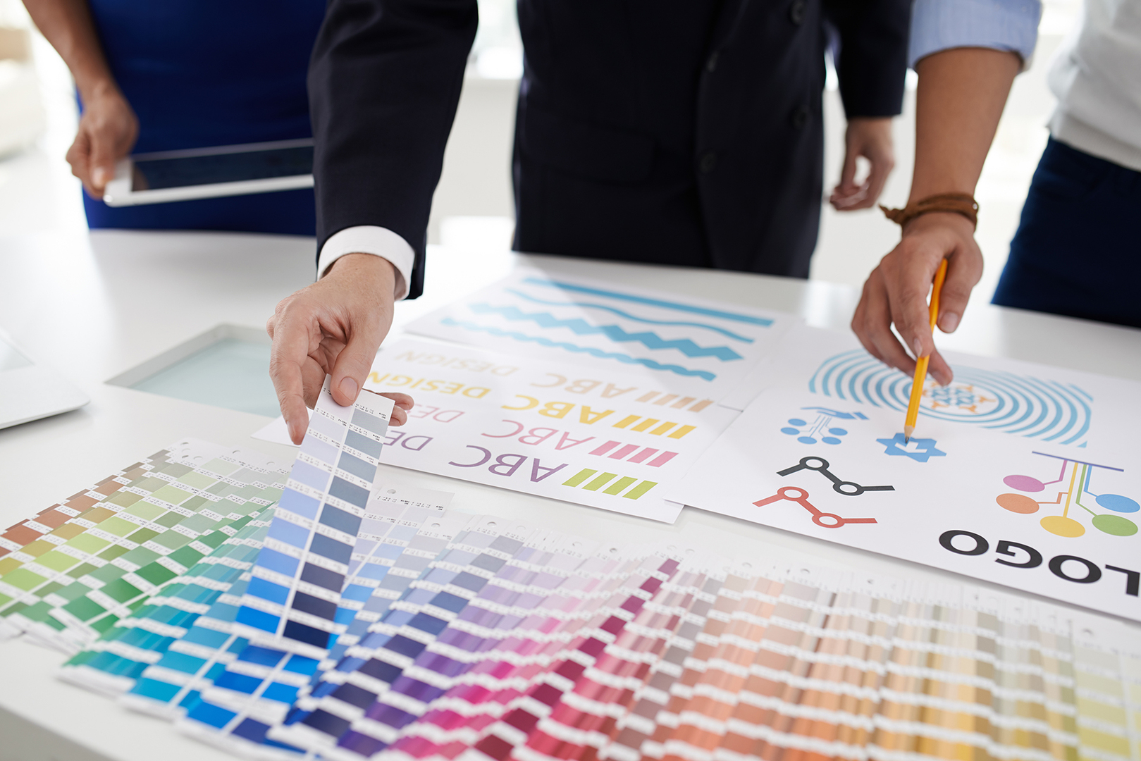 farben für das corproate design für den markenauftritt